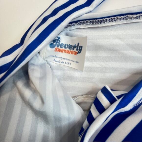 Beverly Swimwear Blue & White Stripe Tankini Swimsuit Top Sz Small - Picture 4 of 9